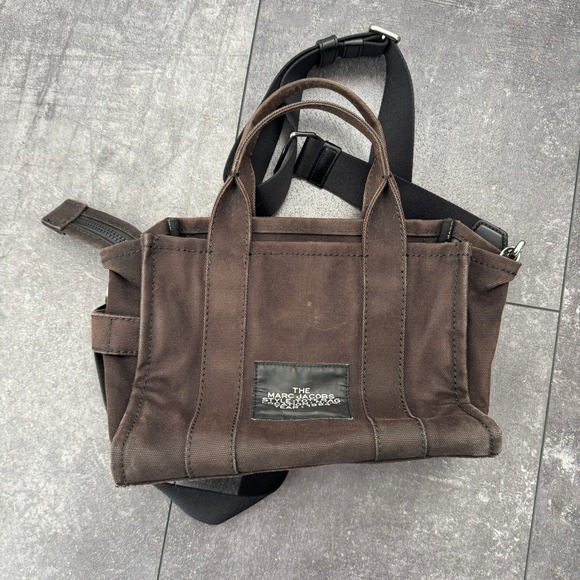 Marc Jacobs The Mini Tote Bag Brown Canvas Crossbody Handbag M0016493 - Picture 5 of 7